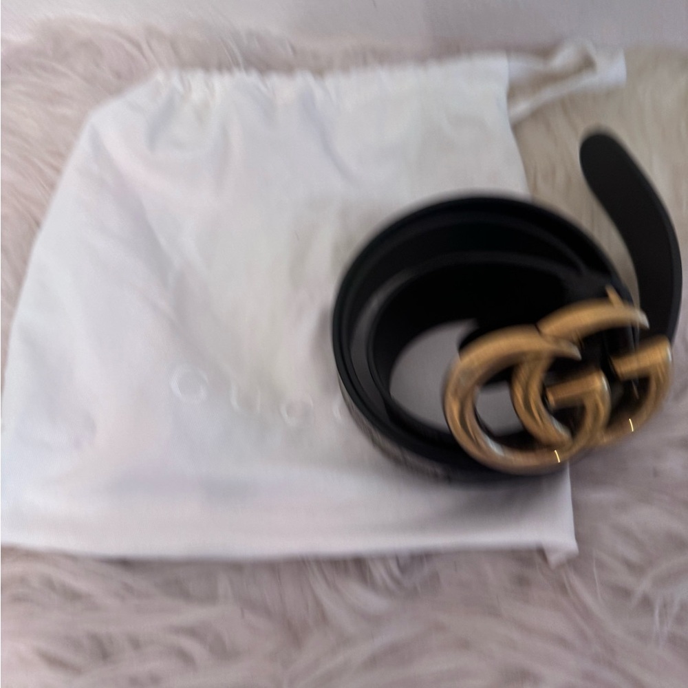 Gucci Black Leather Belt - Picture 6 of 9